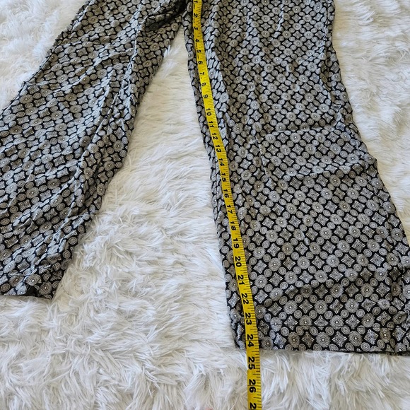 Zara‎ Woman Navy Blue & White Mosaic Pattern Wide Leg High Rise Pant. Size XS - Picture 9 of 9